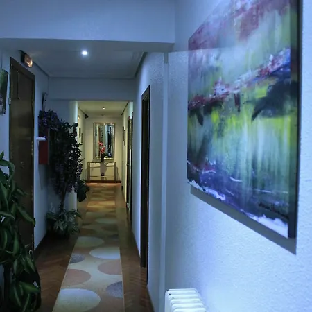 Esmeralda Guest house 2*