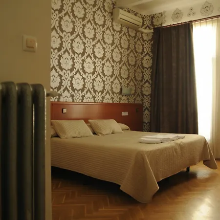 Luis Xv Guest house