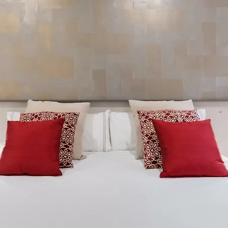 Cava Baja Apartment