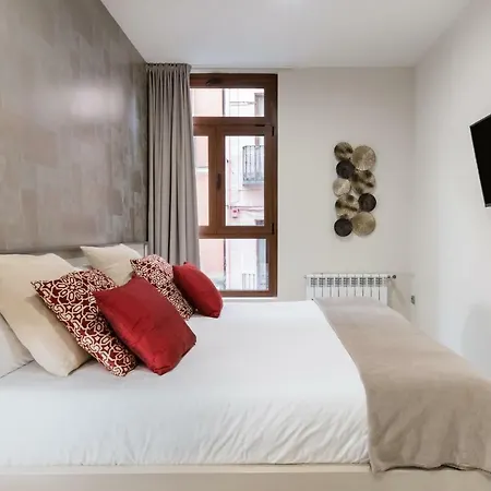 Apartment Cava Baja Madrid