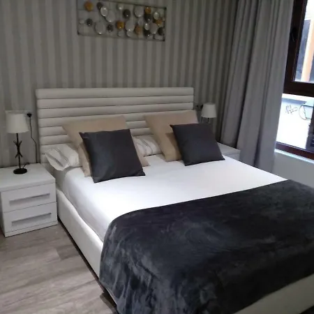 Cava Baja Apartment