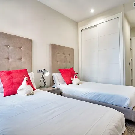 Cava Baja Apartment *