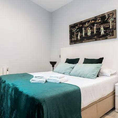 Waou Austrias I - Alquiler Corta Duracion Apartamento