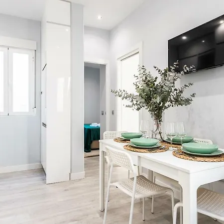 Apartamento Waou Austrias I - Alquiler Corta Duracion *