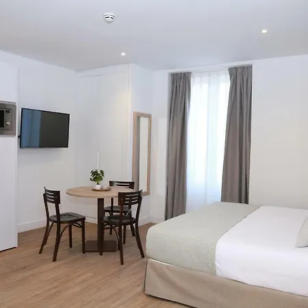 Aparthotel New Point Opera Madrid