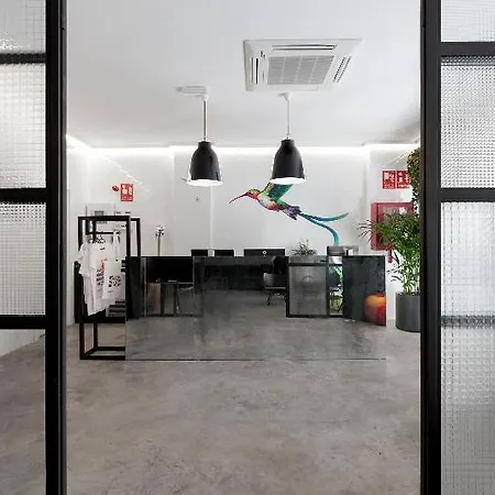 Hostel 2060 The Newton Madrid