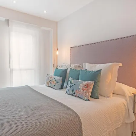 Apartment Alberto Alcocer *