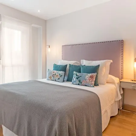 Alberto Alcocer Apartment