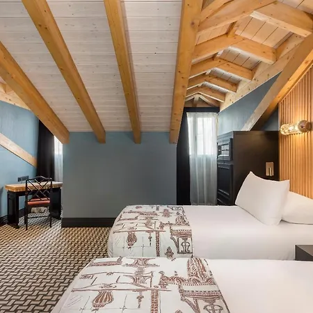 Room Mate Collection Alba, Madrid 호텔 4*