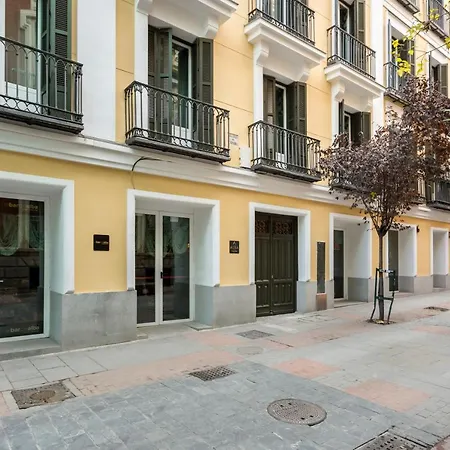 Room Mate Collection Alba, Madrid 호텔 4*