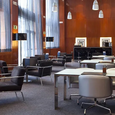 Hotel Ac Avenida De America By Marriott 3*