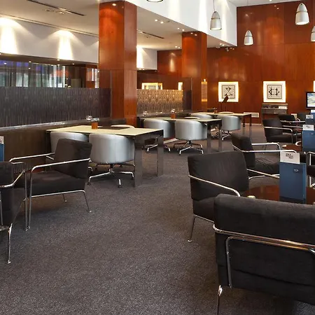 Hotel Ac Avenida De America By Marriott 3*