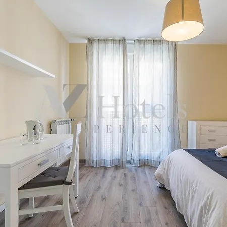 Hotel Ayz Villegas - Auto Check-in Madrid