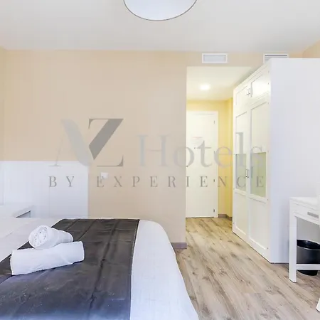 Ayz Villegas - Auto Check-in Hotel Madrid