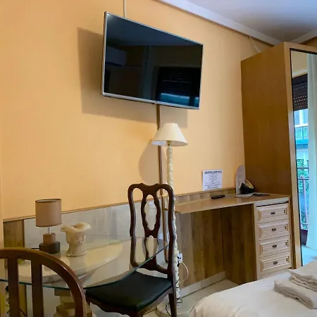 Y Estudios Torr En - Chamartin Con Wifi Gratis Madrid
