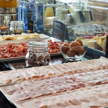 مطار باراخاس Nh فندق 3*