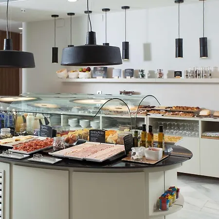مطار باراخاس Nh فندق