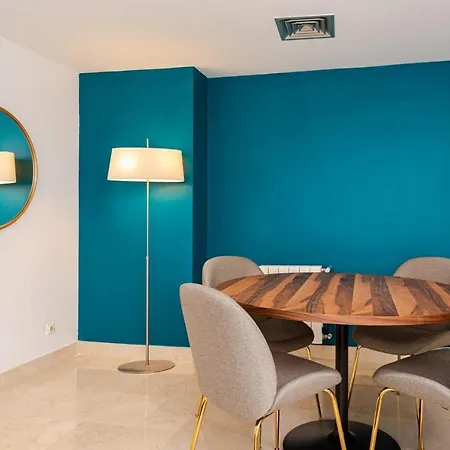 Encinas Design In Conde Orgaz - * 마드리드