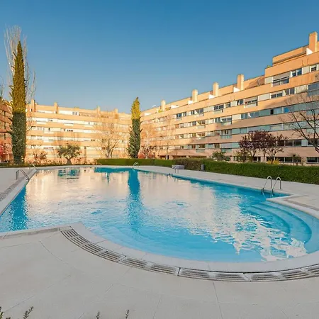 Olivos Stylish In Conde Orgaz Area *