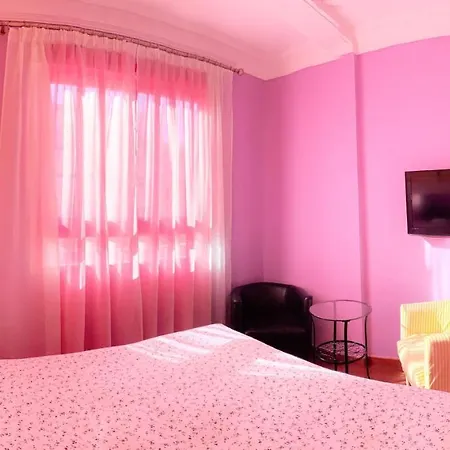 Arco Iris Guest house Madrid
