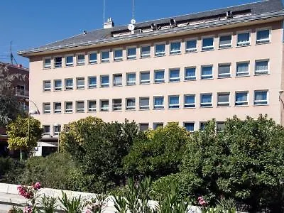Infanta Mercedes Szálloda Madrid