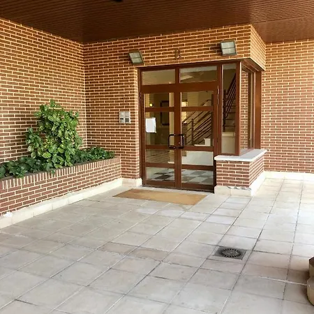 Wanda Ifema Con Parking Y Piscina Apartamento Madrid