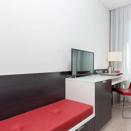 Axor Feria Hotel