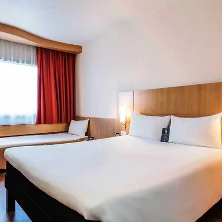Ibis Calle Alcala Hotel