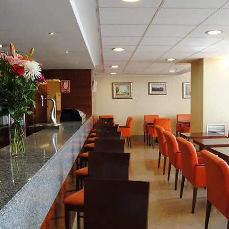 Hotel Porcel Ganivet 3*