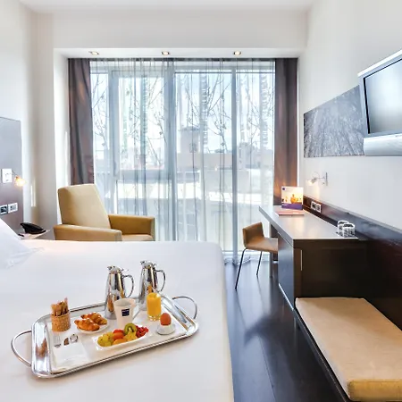 Occidental Hotel 4*