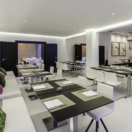 Ilunion Hotel 4*