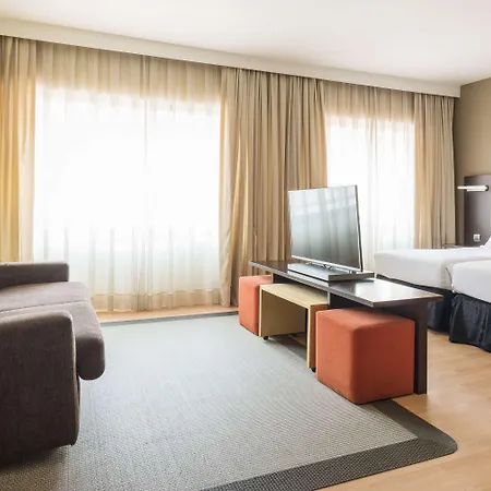 Hotel Ilunion Madryt