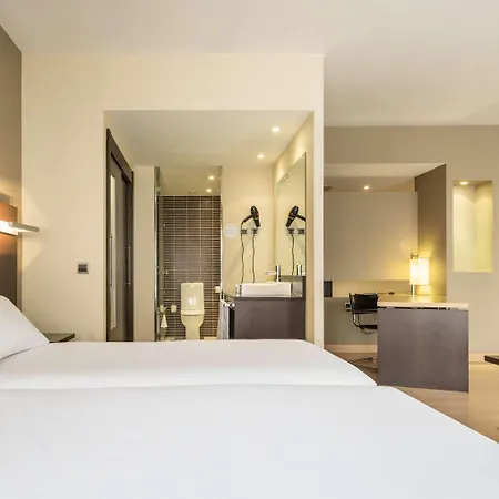 Hotel Ilunion Madryt