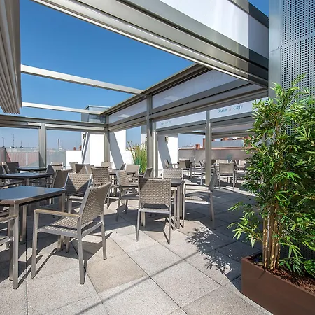 Neomagna Hotel Madrid