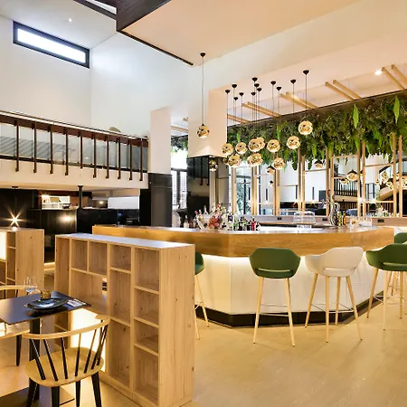 Hotel Melia Barajas 4*