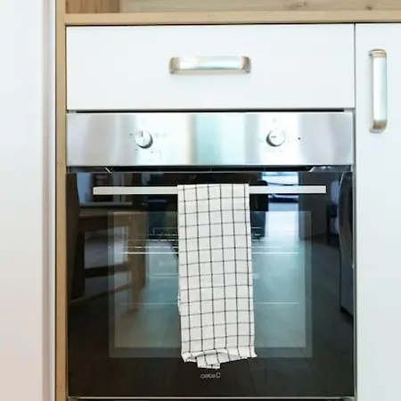 Apartamento Coqueto En La Calle Caribe. A/c Wifi *