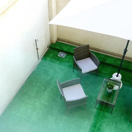 Apartment Oshun Sanchinarro *