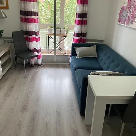Apartamento Ciudad Lineal Reciente Reforma * Madrid