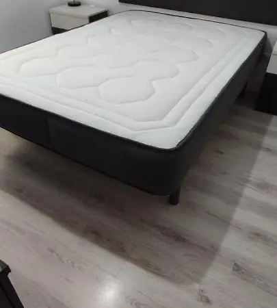 Apartamento Ciudad Lineal Reciente Reforma Apartment *