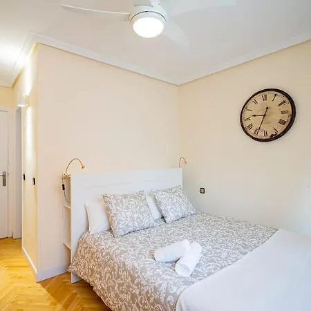 Apartamento Zona Residencial, Seguridad 24h/dia. Madrid