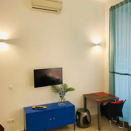 Puzzle Sol Apartment