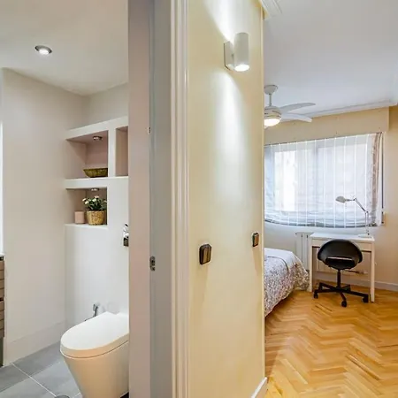 Apartamento Zona Residencial, Seguridad 24h/dia.