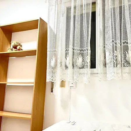 Bonito Apartamento. Estadio Wanda - Metro Sanblas Madrid