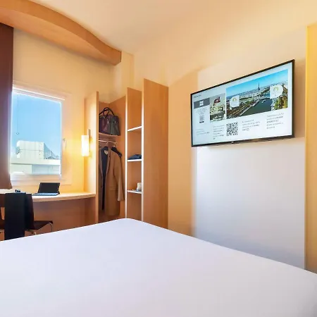 Ibis Calle Alcala Hotel *