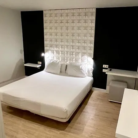 Urbansea Atocha 113 Hotel Madrid