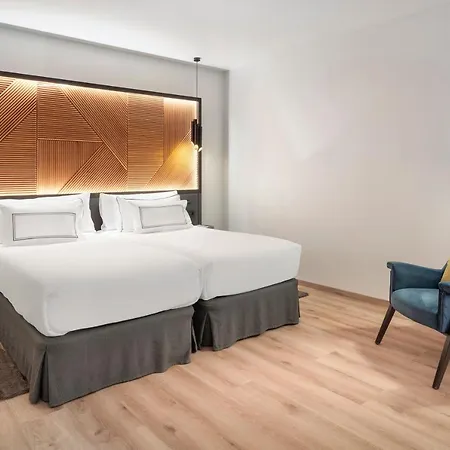 Melia Avenida De America Hotel