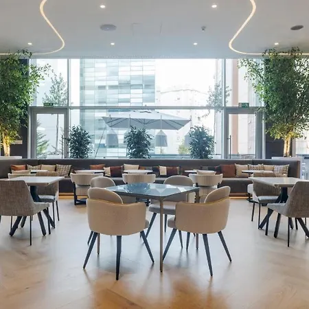 酒店 伊鲁尼阿垂姆康福特尔酒店 4*