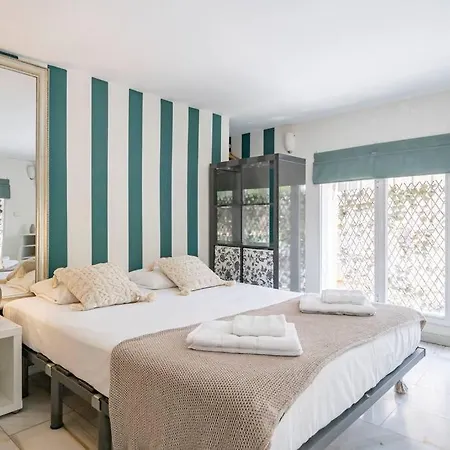 Arriaga Alto- Coqueto Duplex. Parking Gratuito Madrid