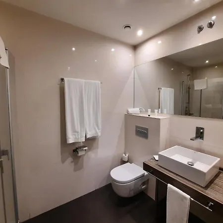 Hellosky Air Hotel Madrid