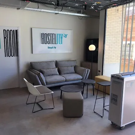 Hostelfly Madrid